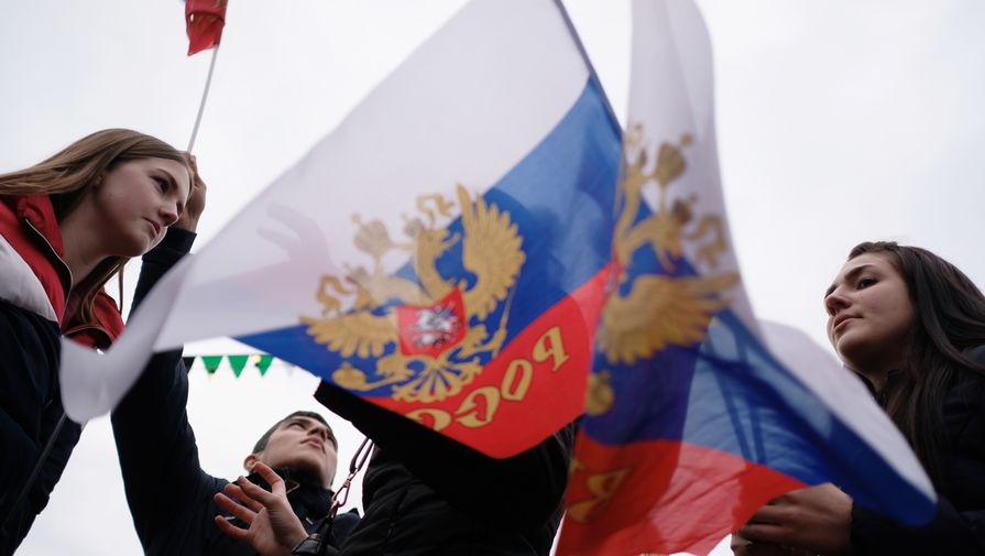 Политолог рассказал о меняющемся отношении российской молодежи к спецоперации