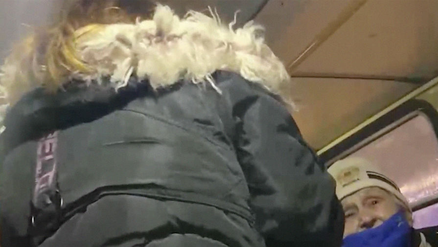 В Екатеринбурге кондуктор едва не избила пожилую женщину и обматерила остальных пассажиров