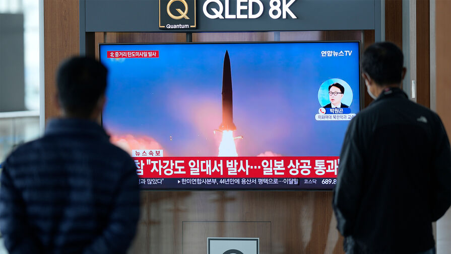 Минобороны Японии: КНДР запустила ракету с изменяемой траекторией полета