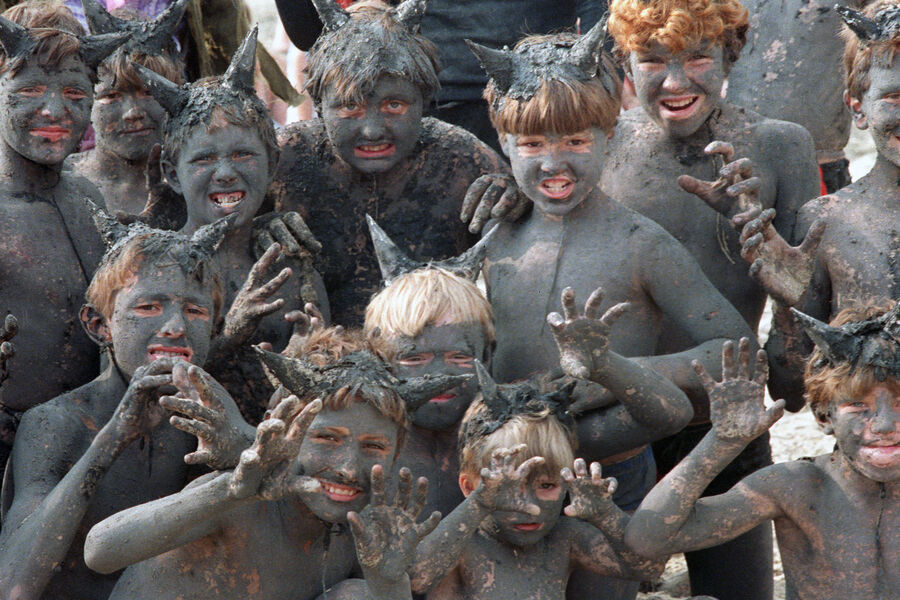 На&nbsp;празднике Нептуна в&nbsp;пионерском лагере &laquo;Костер&raquo; в&nbsp;Краснодарском крае, 1990&nbsp;год 