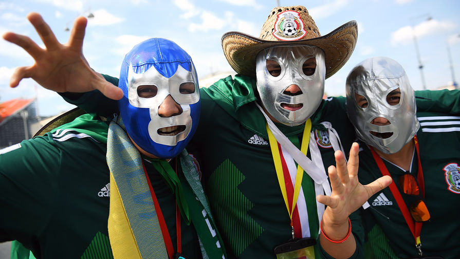 Болельщики сборной Мексики перед матчем группового этапа чемпионата мира по футболу между сборными Мексики и Швеции