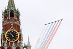 Штурмовики Су-25 на воздушном параде Победы в Москве, 9 мая 2020 года