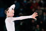 Ксения Синицына выступает в произвольной программе на чемпионате России — 2022