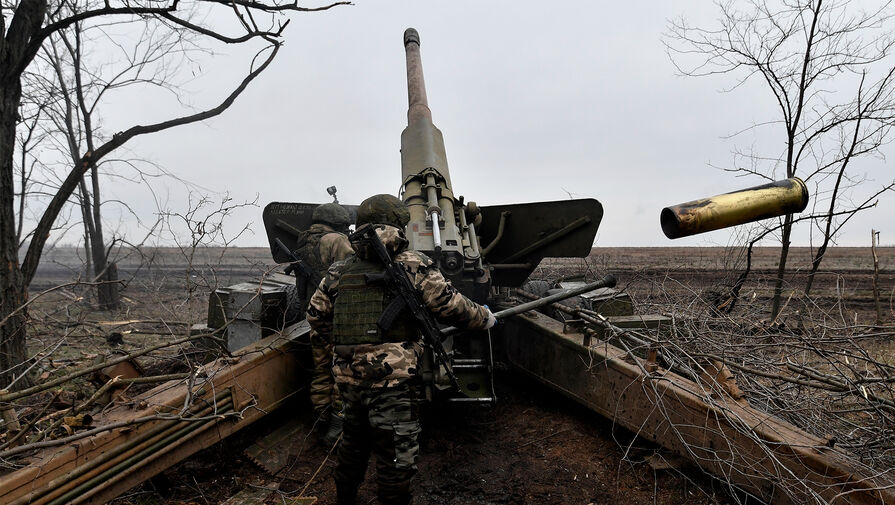 МО РФ: ВС России уничтожили две украинские американские системы М-777 в ДНР