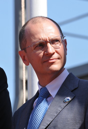 Сергей кириенко биография личная жизнь дети