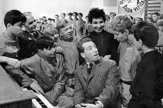 Сергей Юрский в художественном фильме «Республика ШКИД». 1966 год