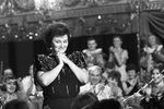 Тамара Синявская на съемках телевизионной передачи «Новогодняя ночь», 1986 год 