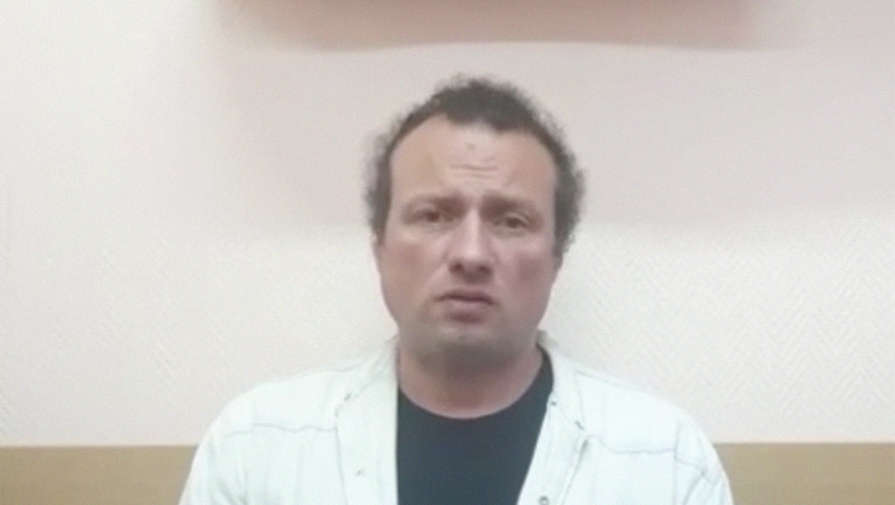 Сельский учитель Илья Фарбер получил три года колонии за поджог двух военкоматов в Удмуртии