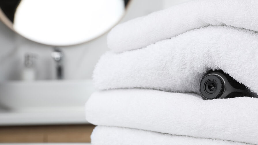 Туристам объяснили, как найти скрытые камеры в номере отеля