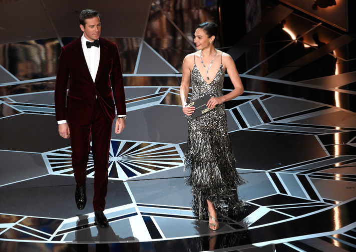 Эрми Хаммер и Галь Гадот во время церемонии вручения кинопремии «Оскар» в Лос-Анджелесе, 4 марта 2018 года