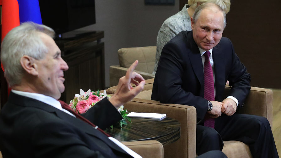 Президент России Владимир Путин и президент Чехии Милош Земан во время встречи, 2017 год