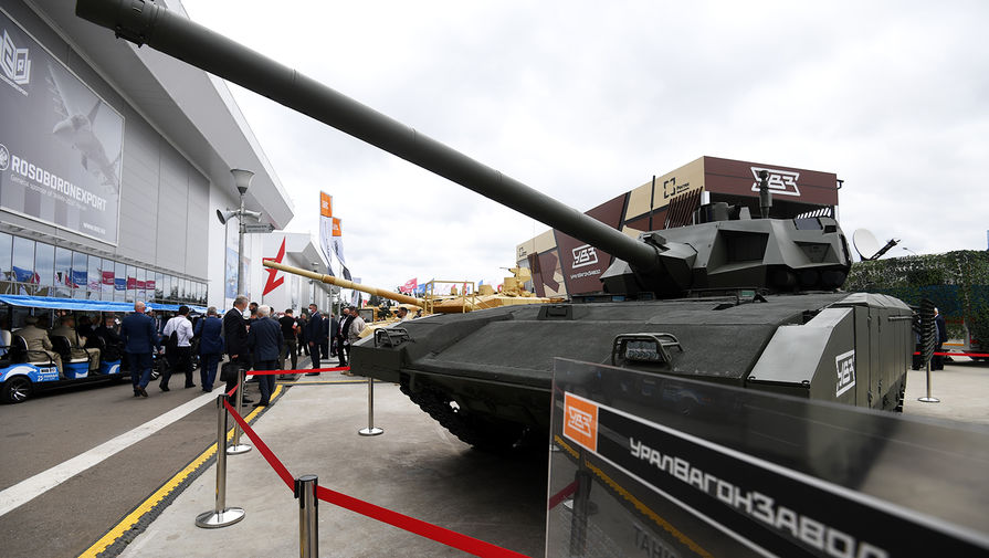 Танк Т-14 «Армата» на выставке вооружений Международного военно-технического форума (МВТФ) «Армия-2020» в военно-патриотическом парке «Патриот», 24 августа 2020 года