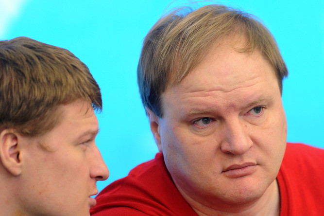 Владимир Хрюнов считает, что бой между Александром Поветкиным и Владимиром Кличко войдет в историю