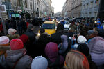 Валютные ипотечники перекрыли Неглинную улицу в центре Москвы
