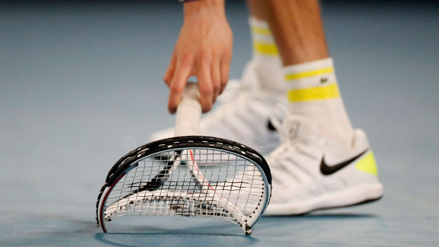 Теннисист оштрафован на сумму, превышающую размер заработанных им призовых с начала года