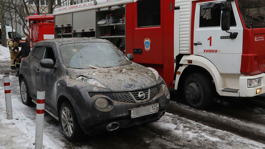 Последствия взрыва в жилом доме на улице Зеленой в Химках, 19 марта 2021 года