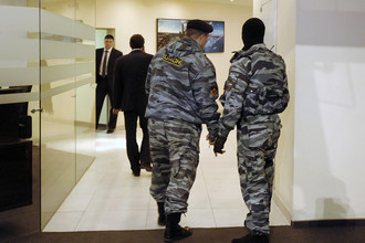 ОМОН проводит обыски в офисном здании группы Kopernik Group