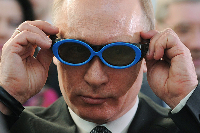 Владимир Путин во время посещения ОАО «Технопарк Новосибирского Академгородка», 2012 год