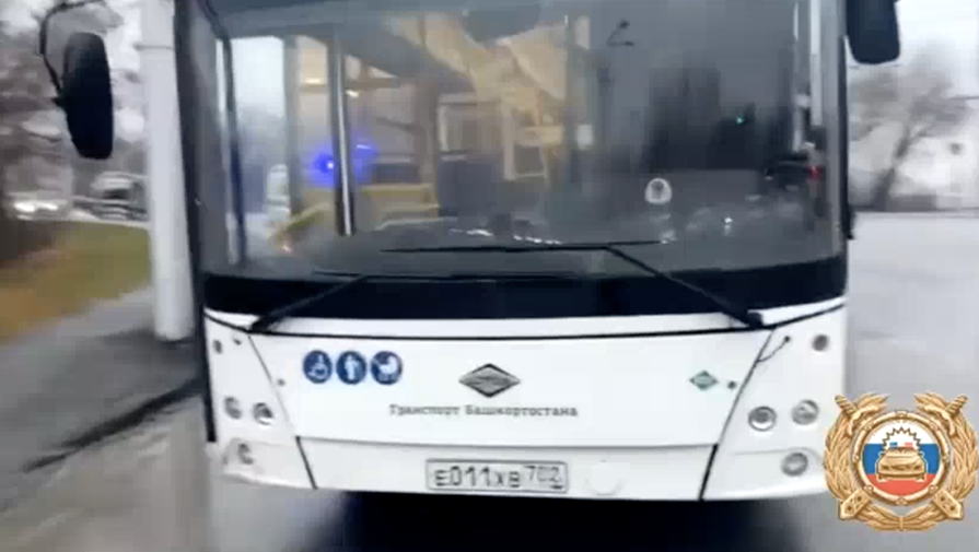 Уфимец угнал городской автобус, чтобы покататься