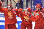 После матча 1/2 финала молодежного чемпионата мира по хоккею U20 между сборными командами Швеции и России в чешской Остраве, 4 января 2020 года