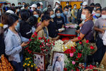 Похороны 19-летней участницы протестов, убитой силовиками в ходе акции в Мандалае, 4 марта 2021 года