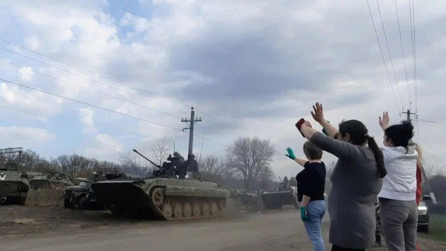Минобороны РФ показало кадры продвижения российских ВС в Харьковской области