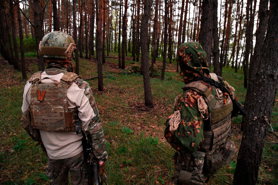 Военнослужащие ВС РФ на линии соприкосновения в Харьковской области