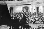 Концерт в Большом зале Московской консерватории. 1960 год