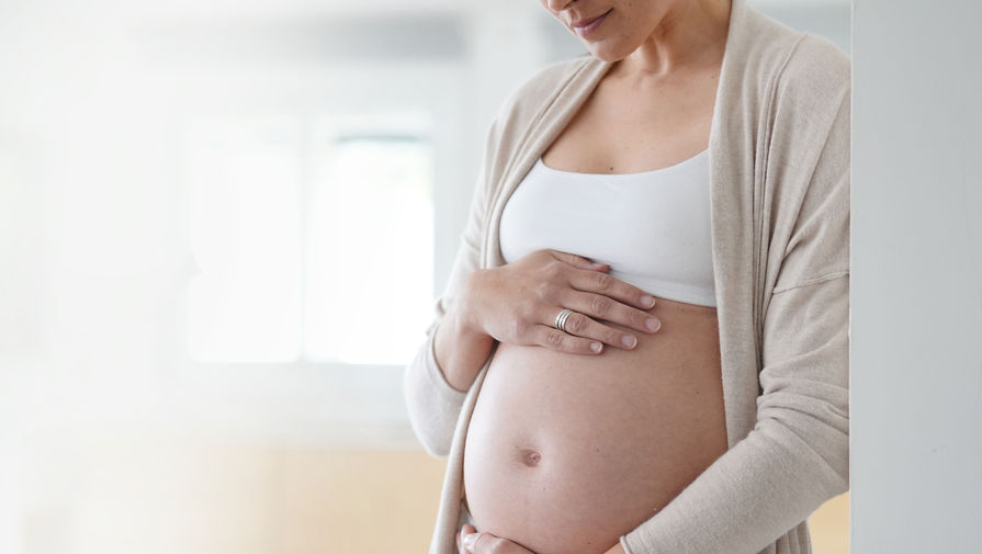 Гинеколог объяснила, как беременным женщинам облегчить состояние при смене погоды