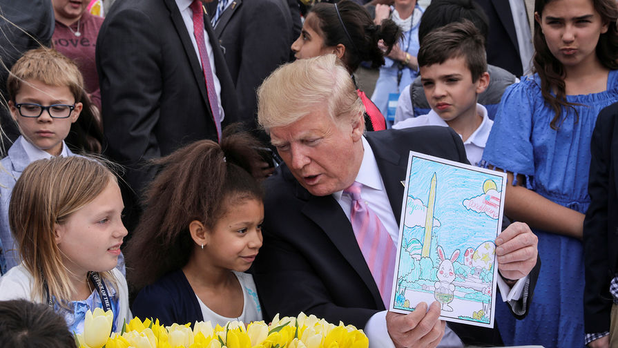 Президент США Дональд Трамп во время пасхального представления в Белом доме, апрель 2019 года