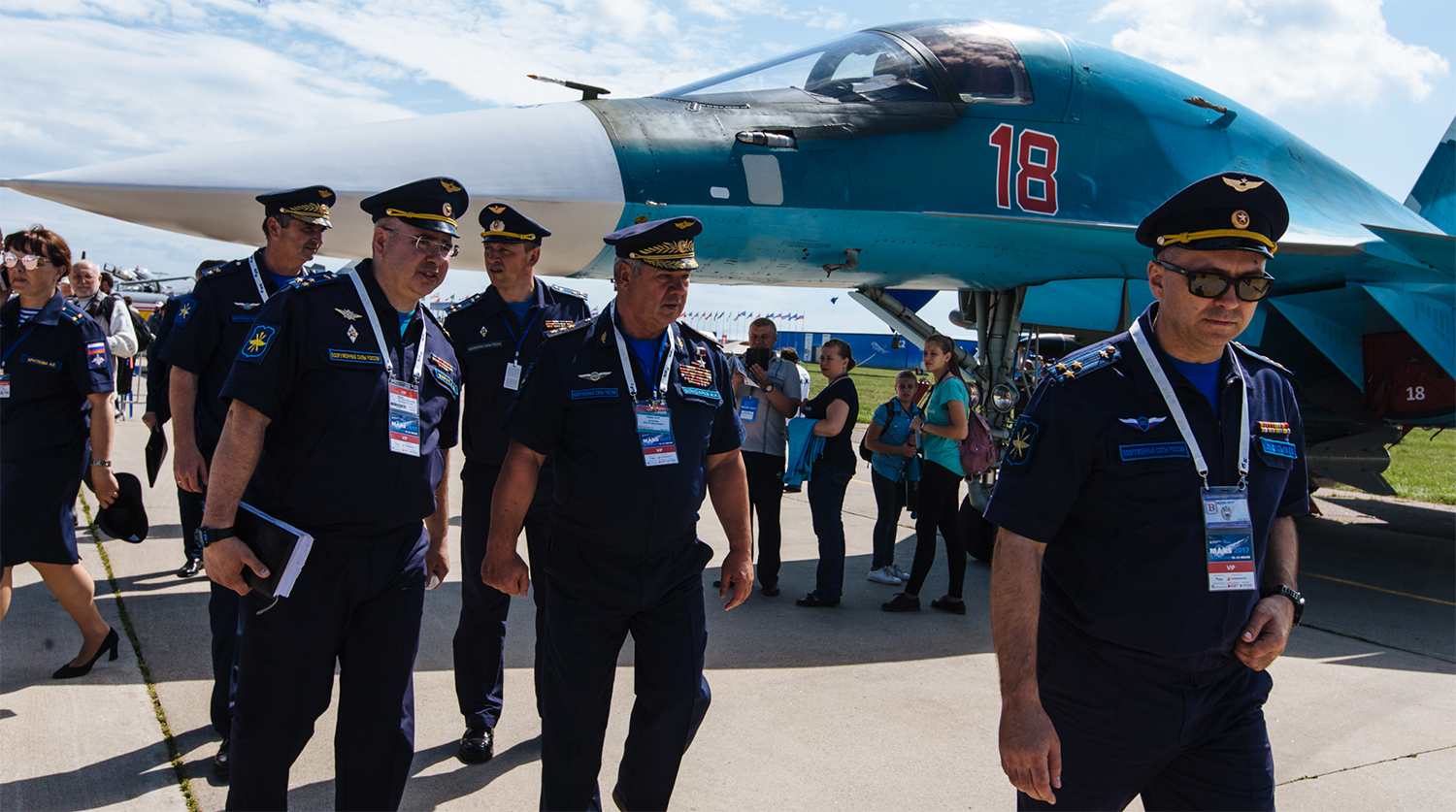 Первый день работы авиасалона МАКС-2017 в подмосковном Жуковском, 18 июля 2017 года
