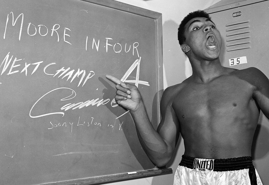 Молодой Мухаммед Али в&nbsp;раздевалке перед&nbsp;боем с&nbsp;Арчи Муром в&nbsp;Лос-Анджелесе, 1962 год
