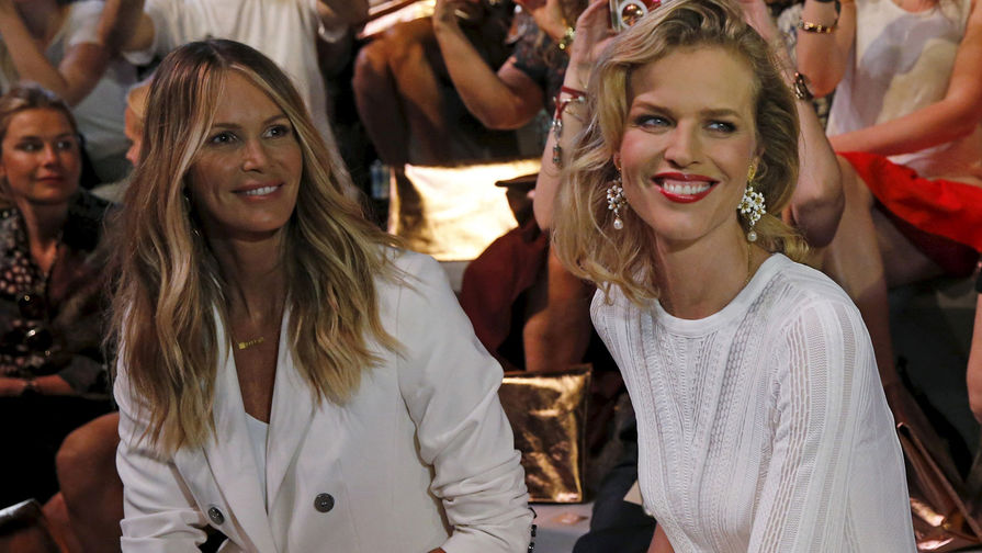 Модели Ева Герцигова и Эль Макферсон на&nbsp;Берлинской неделе моды, 2015 год
