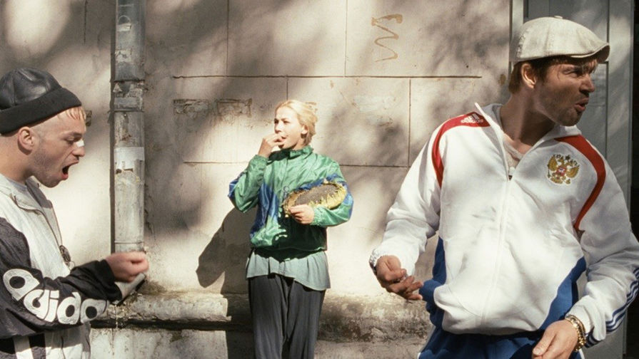 Кадр из фильма «Гоп-стоп» (2010)