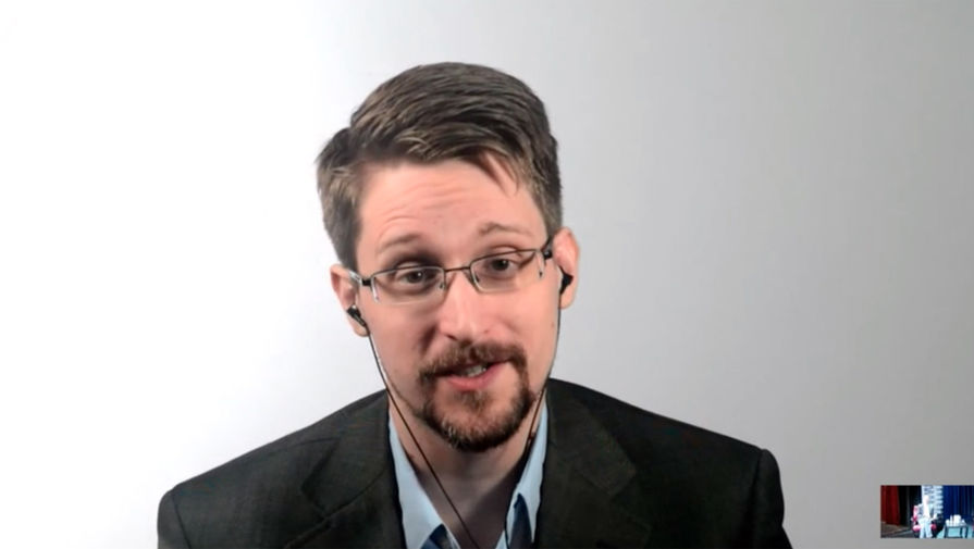 Экс-сотрудник АНБ Эдвард Сноуден во время прямой линии, 17 сентября 2019 года