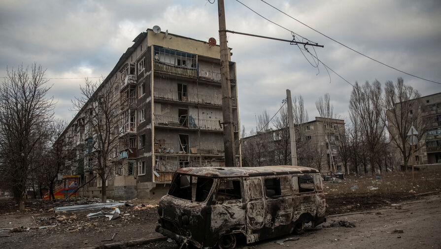РИА Новости: ВСУ били из танка по дому в Артемовске после отказа жителей уехать на Украину