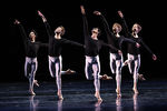 Премьера новой программы международного балетного проекта «Короли танца»
