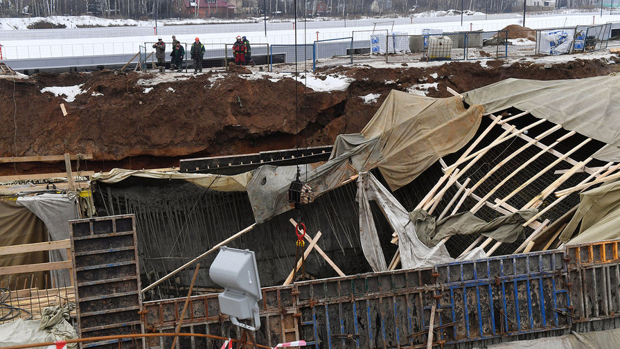 Последствия обрушения строящегося тоннеля на&nbsp;Калужском шоссе, 2&nbsp;марта 2017&nbsp;года