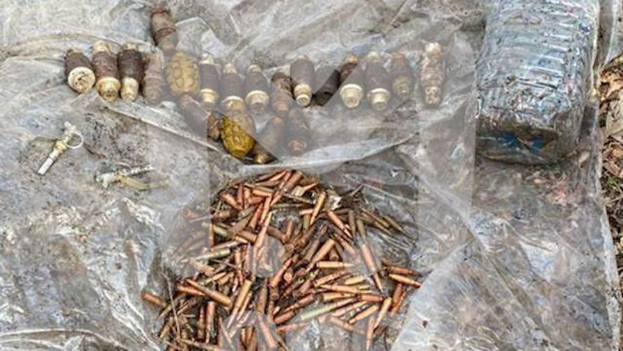 В Ингушетии у трассы нашли пакет с гранатами и 1 тыс. патронов
