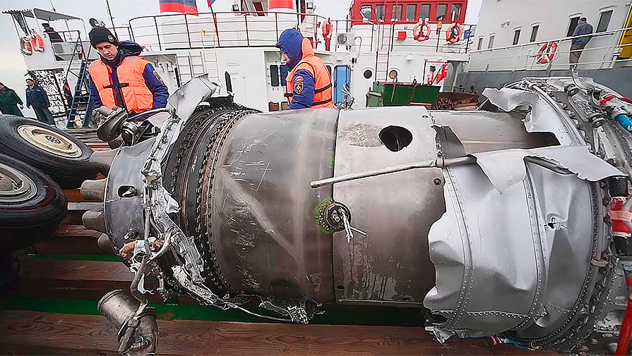 Работы по&nbsp;подъему обломков самолета Ту-154 Минобороны России, потерпевшего крушение после вылета из&nbsp;Сочи, 29 декабря 2016 года