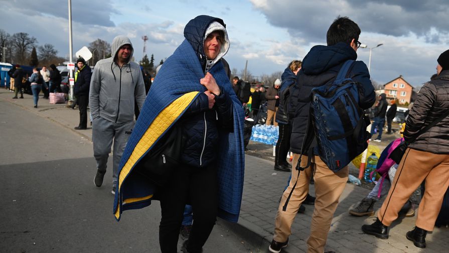Bild: украинка из-за удлинителя подралась с сотрудниками приюта для беженцев в Мюнхене