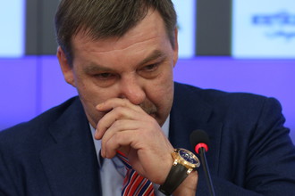 Новый главный тренер сборной России по хоккею Олег Знарок