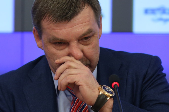 Новый главный тренер сборной России по хоккею Олег Знарок