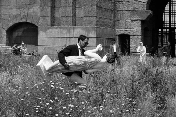 Жан-Люк Годар во время съемок фильма &laquo;Презрение&raquo;, 1963&nbsp;год