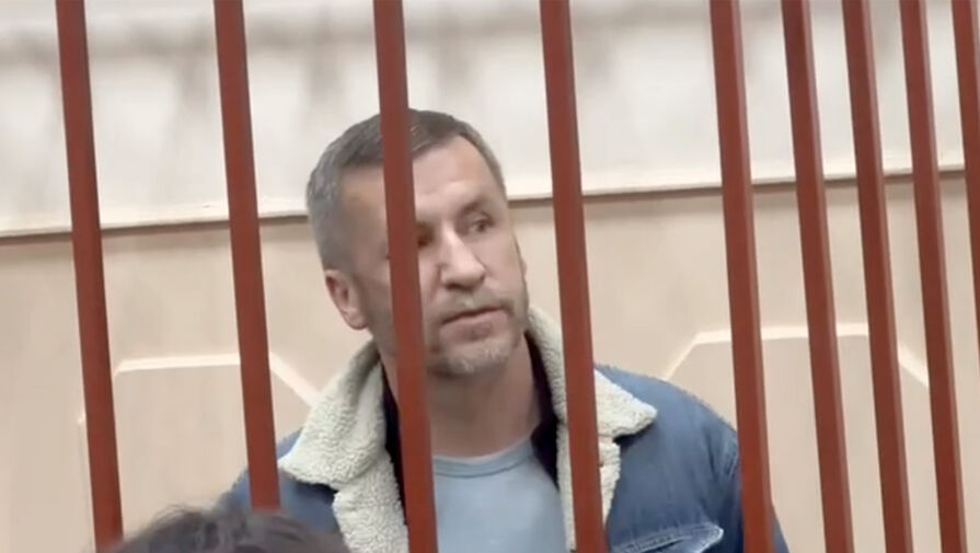 Адвокату Навального продлили меру пресечения