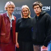 Лифт бейнесіндегі күтпеген секс Винтаж порно компиляция ерлер камминг