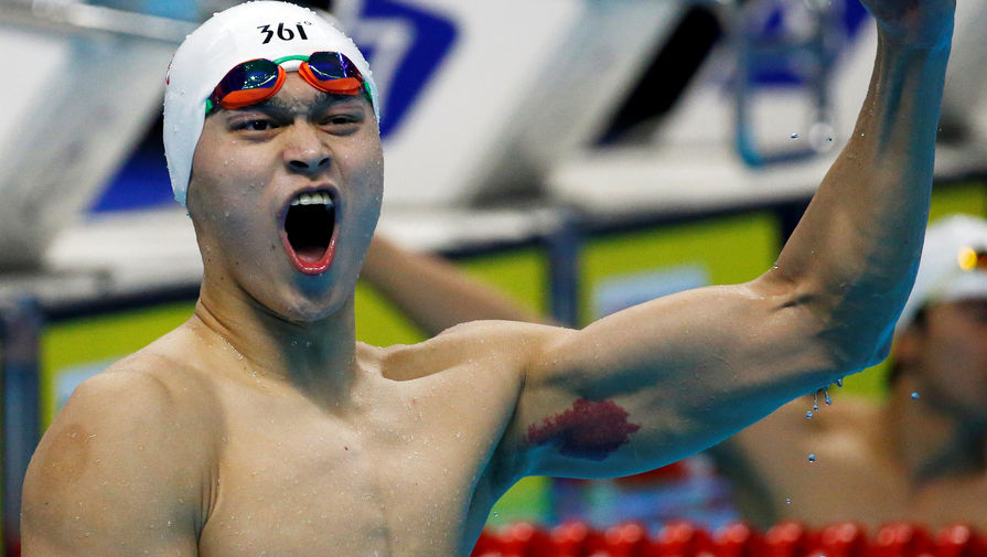 Китайской пловец Сунь Ян в финальном заплыве на 400 м среди мужчина на Азиатских играх 2018 года.