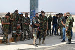 Сирийские военные на пункте пропуска беженцев «Суран»