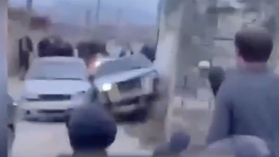 В Дагестане задержали водителей из свадебного кортежа, которые совершили несколько ДТП