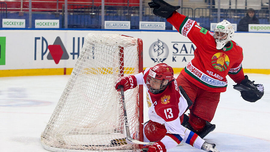 Сборную России по хоккею наказали из-за турнира в Белоруссии